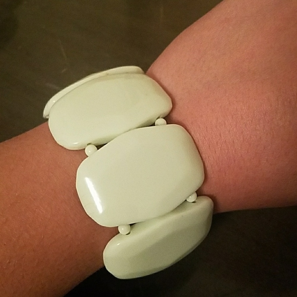Stretch bracelet